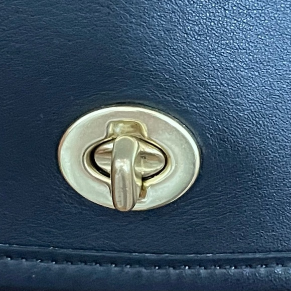 COACH Vintage City Bag Crossbody Shoulder Black Leather Handbag 9790 - Picture 2 of 15